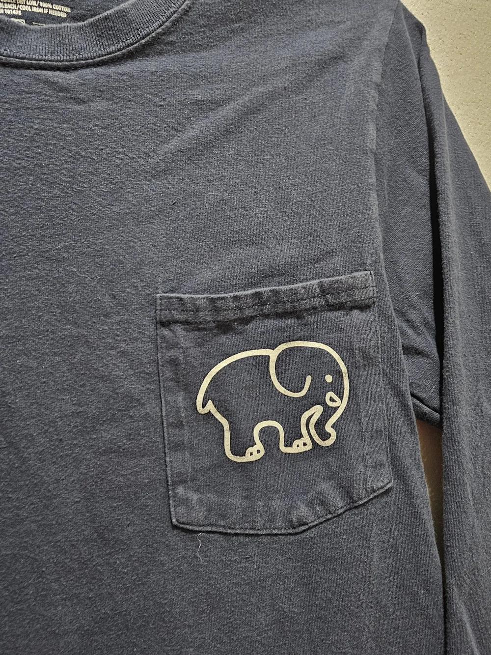 Ivory Ella Kids Long Sleeve Pocket Tee - Navy Small Organic Cotton